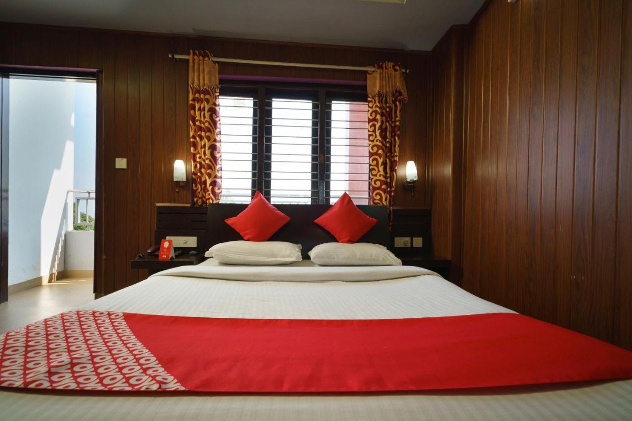 Oyo 8506 Pallivasal 蒙纳 外观 照片